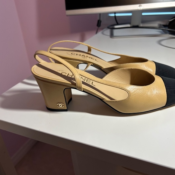 Authentic Chanel Classic Slingbacks Size 38 - Picture 2 of 5